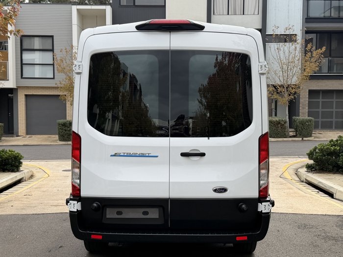 2023 Ford E-Transit 420L