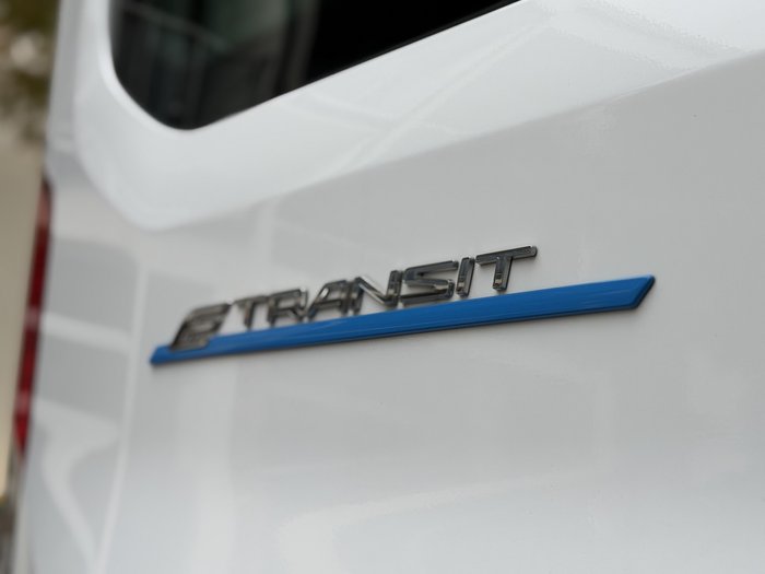 2023 Ford E-Transit 420L