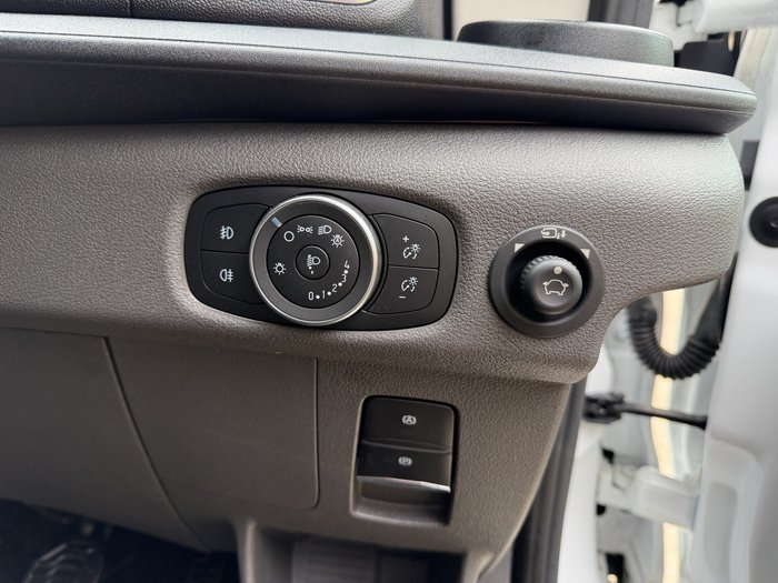 2023 Ford E-Transit 420L