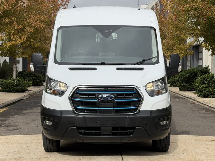 2023 Ford E-Transit 420L