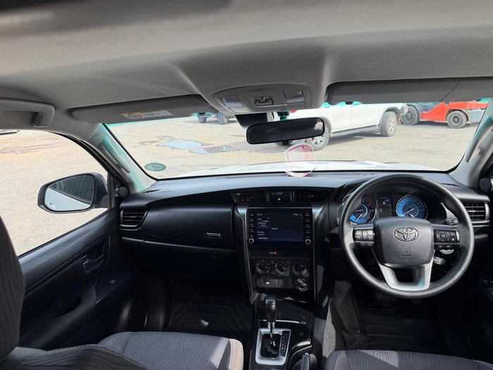 2022 Toyota Fortuner GX