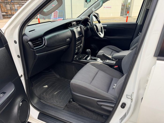 2022 Toyota Fortuner GX