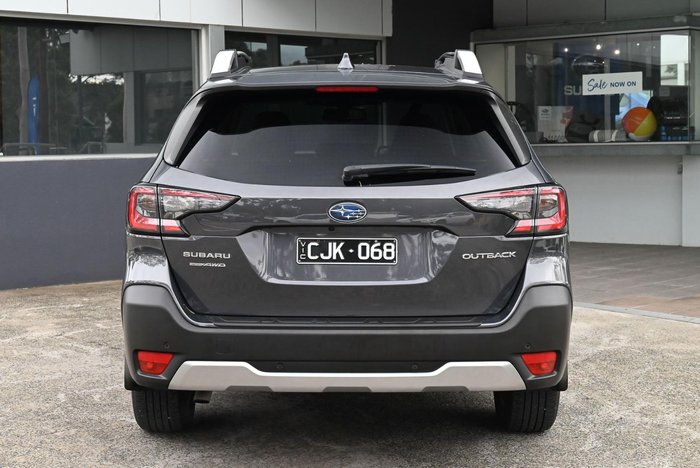 2023 Subaru Outback AWD Touring