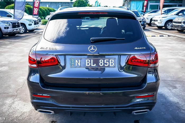 2021 Mercedes-Benz GLC-Class GLC300