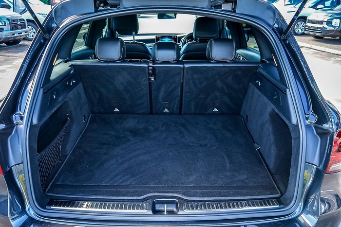 2021 Mercedes-Benz GLC-Class GLC300