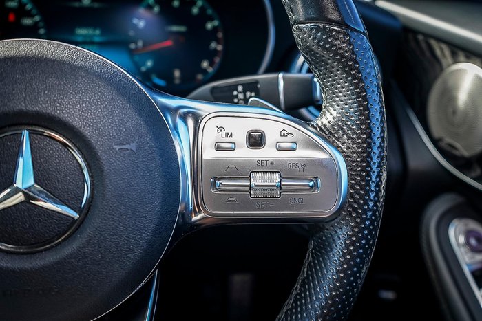 2021 Mercedes-Benz GLC-Class GLC300