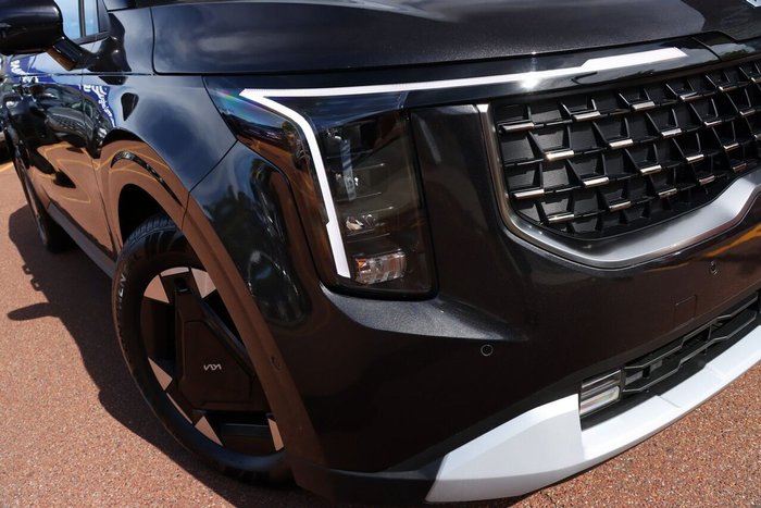 2025 Kia Carnival Sport+ HEV