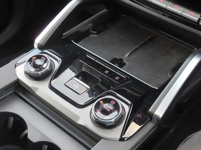 2025 LDV D90 Executive