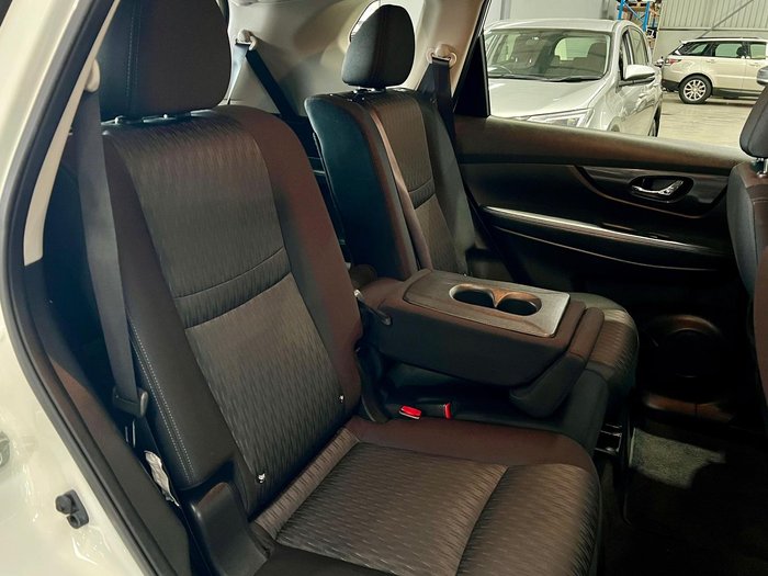 2018 Nissan X-TRAIL ST