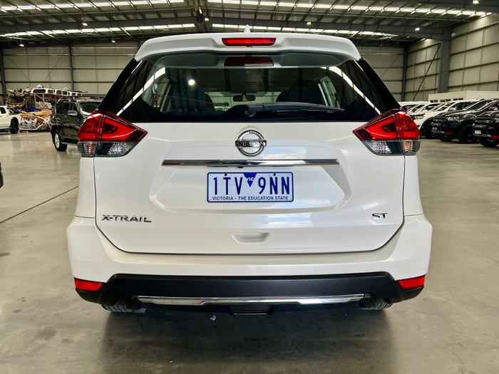 2018 Nissan X-TRAIL ST