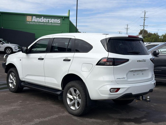2023 Isuzu MU-X LS-M