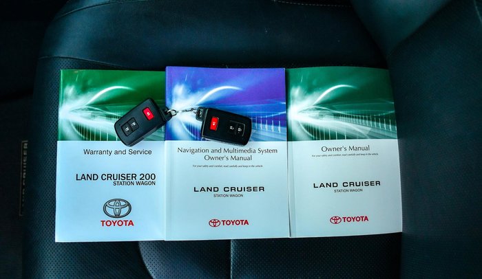 2017 Toyota Landcruiser VX