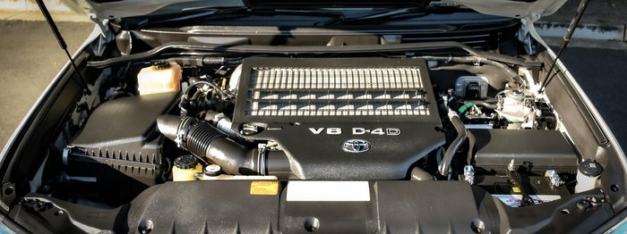 2017 Toyota Landcruiser VX