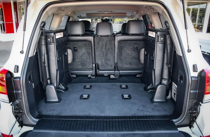 2017 Toyota Landcruiser VX