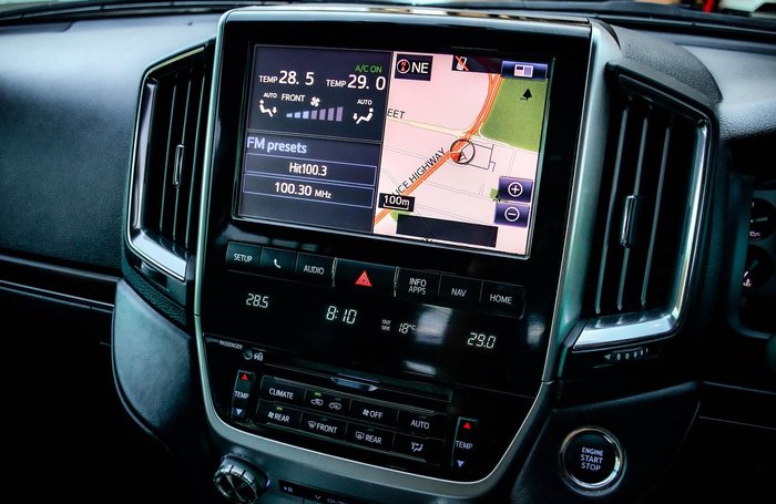 2017 Toyota Landcruiser VX