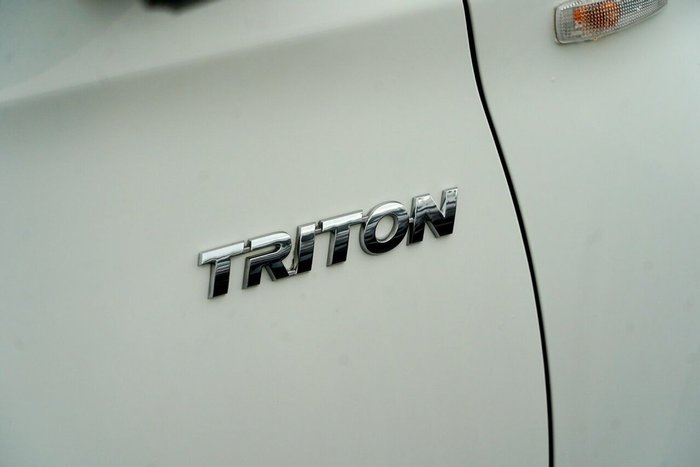 2020 Mitsubishi Triton GLX