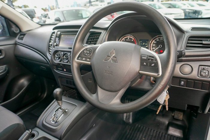 2020 Mitsubishi Triton GLX