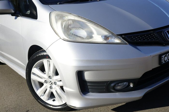 2012 Honda Jazz Vibe-S