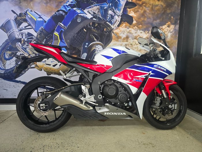 2015 Honda CBR1000RR (FIREBLADE) WHITE