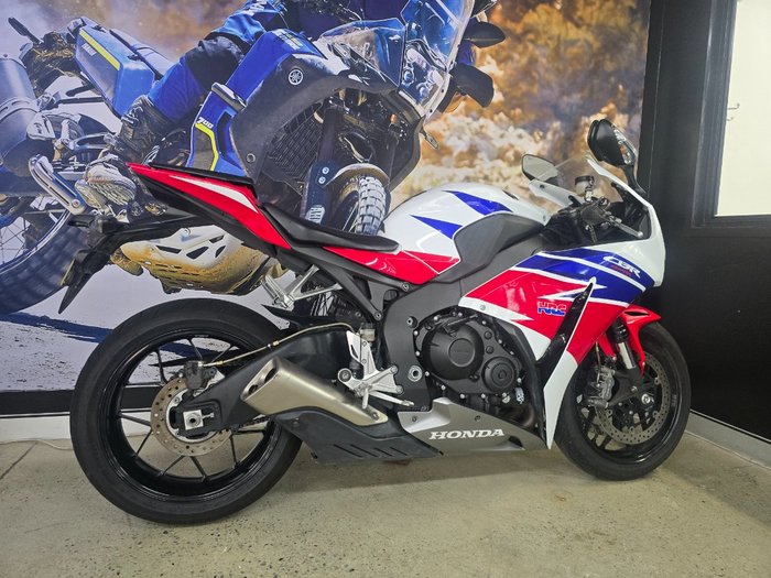 2015 Honda CBR1000RR (FIREBLADE) WHITE