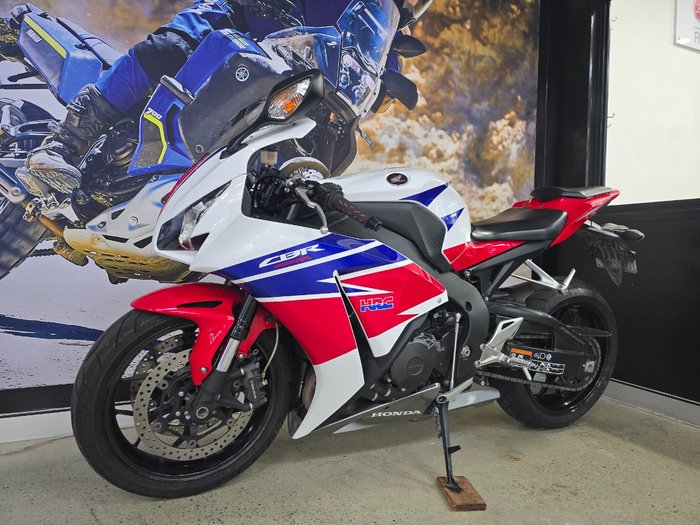 2015 Honda CBR1000RR (FIREBLADE) WHITE
