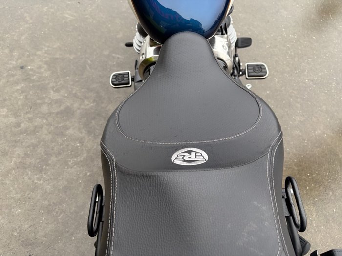 2023 Royal Enfield SUPER METEOR 650 INTERSTELLA CELESTIAL BLUE