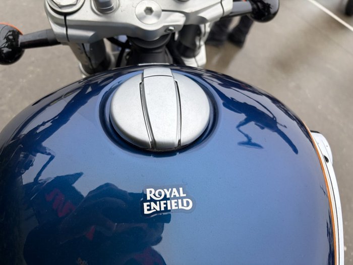 2023 Royal Enfield SUPER METEOR 650 INTERSTELLA CELESTIAL BLUE