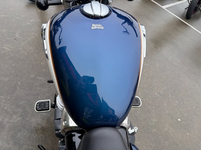2023 Royal Enfield SUPER METEOR 650 INTERSTELLA CELESTIAL BLUE
