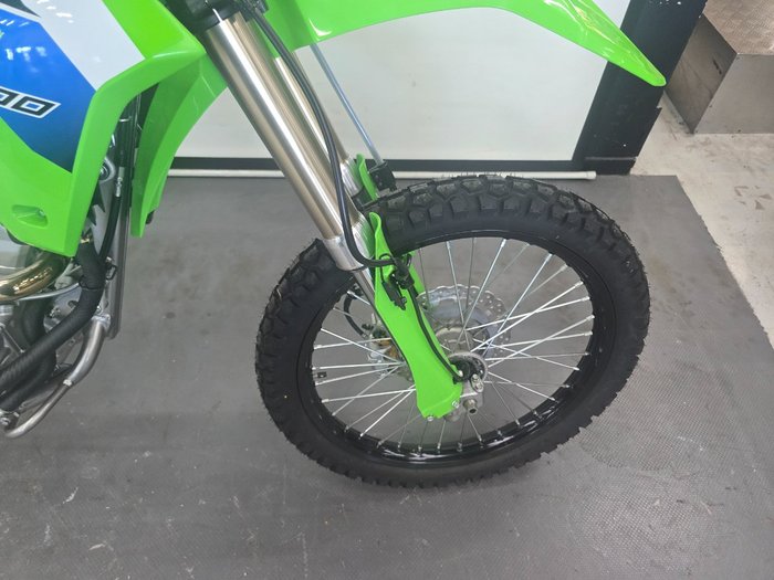 2026 Kawasaki 2026 Kawasaki 300CC KLX300R (KLX300HTFNN) Enduro Green