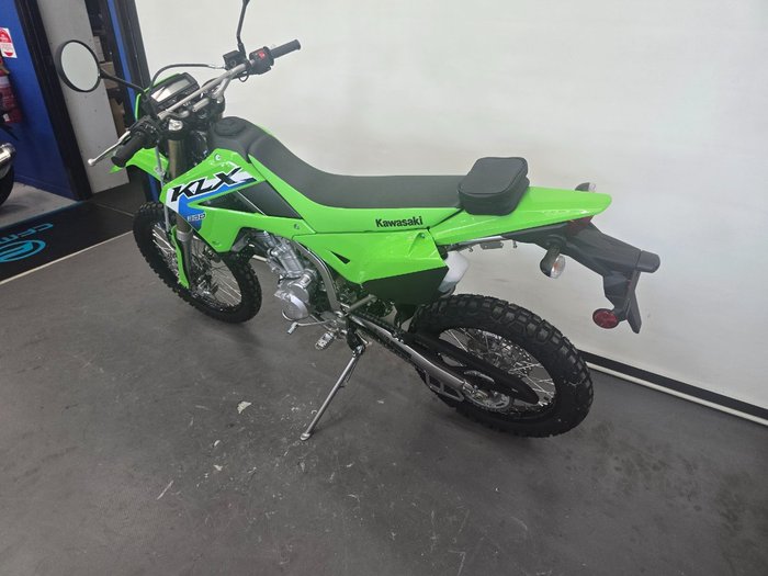 2026 Kawasaki 2026 Kawasaki 300CC KLX300R (KLX300HTFNN) Enduro Green