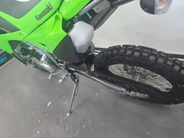 2026 Kawasaki 2026 Kawasaki 300CC KLX300R (KLX300HTFNN) Enduro Green