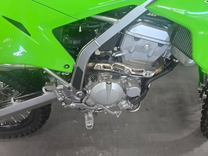 2026 Kawasaki 2026 Kawasaki 300CC KLX300R (KLX300HTFNN) Enduro Green
