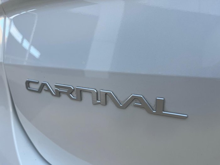 2023 Kia Carnival S