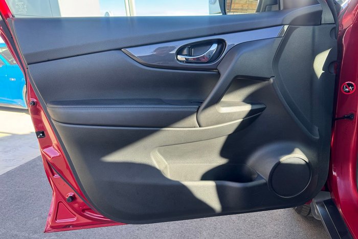 2021 Nissan X-TRAIL ST