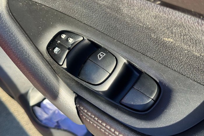 2021 Nissan X-TRAIL ST