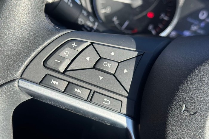 2021 Nissan X-TRAIL ST