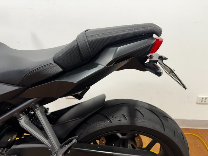 2023 Honda CB650R Black