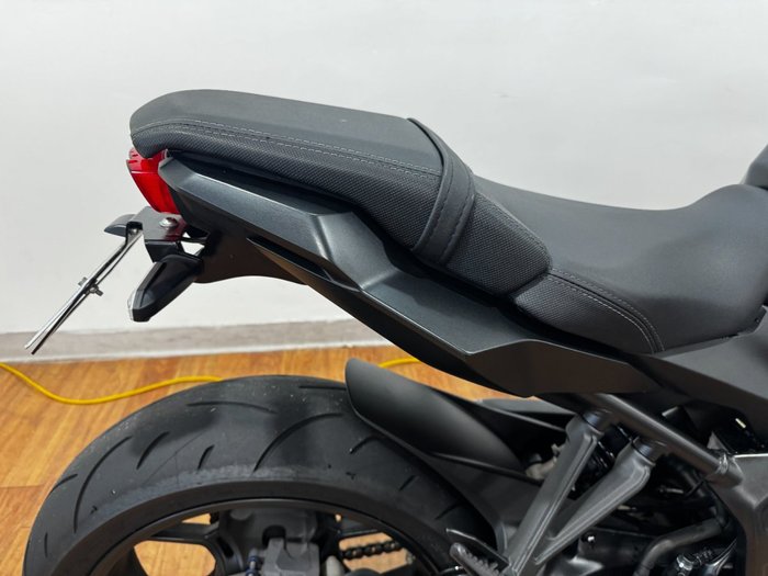 2023 Honda CB650R Black