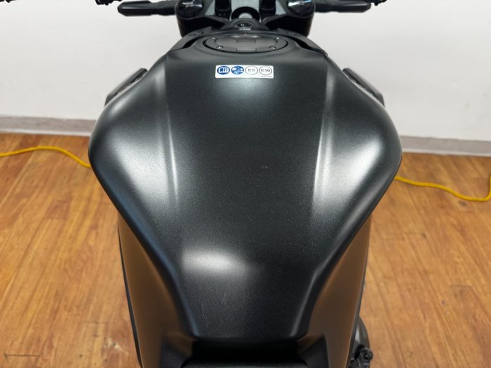 2023 Honda CB650R Black