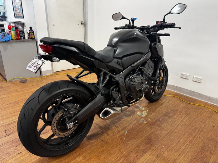 2023 Honda CB650R Black