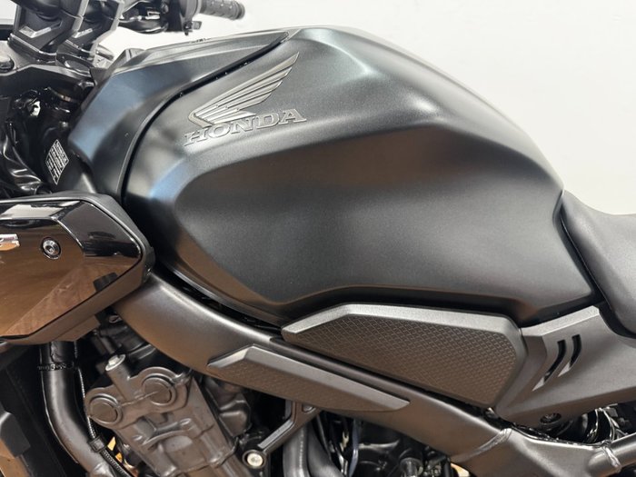 2023 Honda CB650R Black