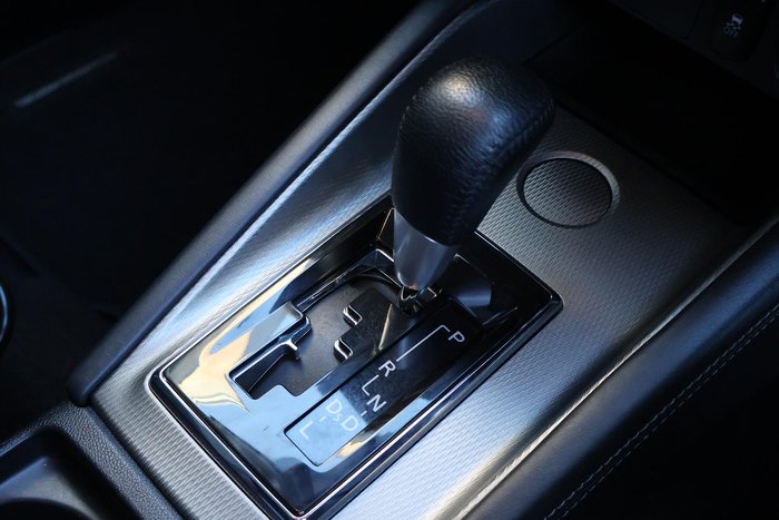 2022 Mitsubishi ASX ES