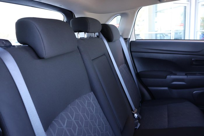 2022 Mitsubishi ASX ES