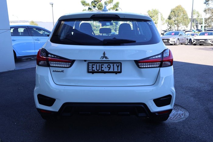 2022 Mitsubishi ASX ES