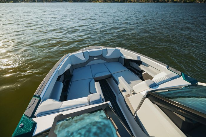 2027 MasterCraft X23