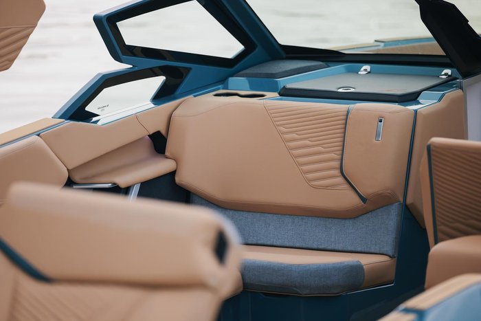 2027 MasterCraft X24