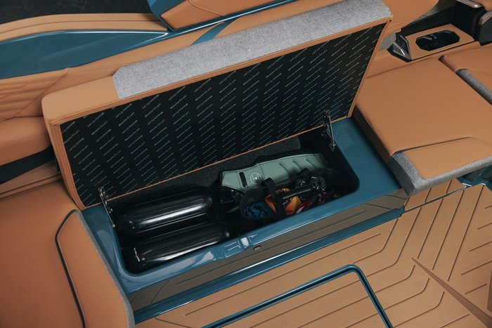 2027 MasterCraft X24