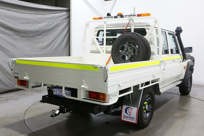2025 Toyota Landcruiser GXL