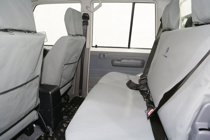 2025 Toyota Landcruiser GXL