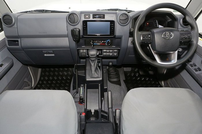 2025 Toyota Landcruiser GXL